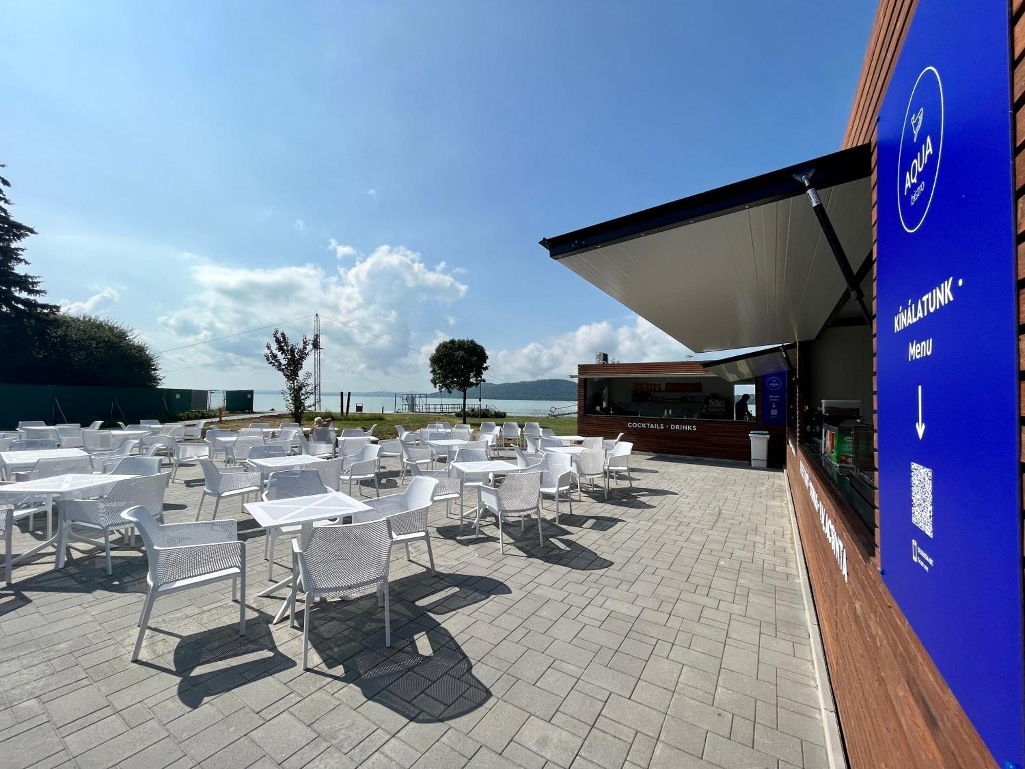 Balatontourist Fuered Camping & Bungalows บาลาตอนฟือเรด ภายนอก รูปภาพ
